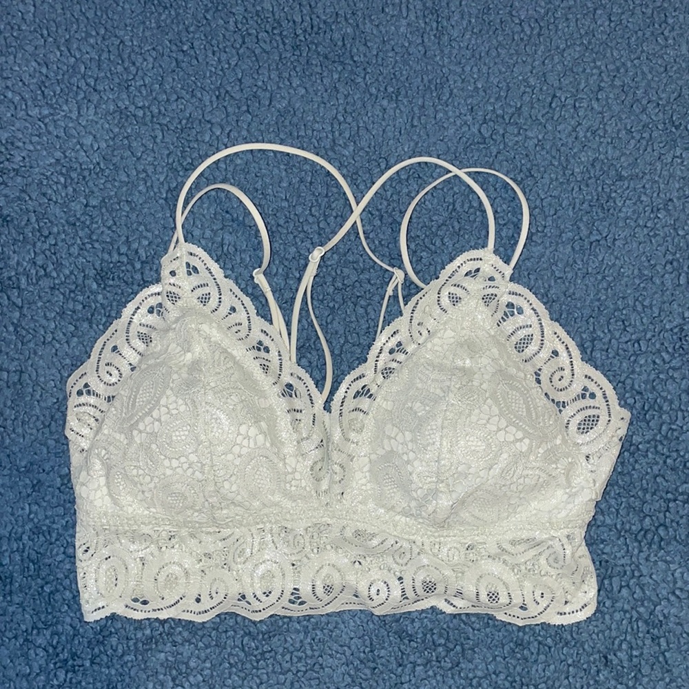 PINK Victoria’s Secret Shimmer Bralette